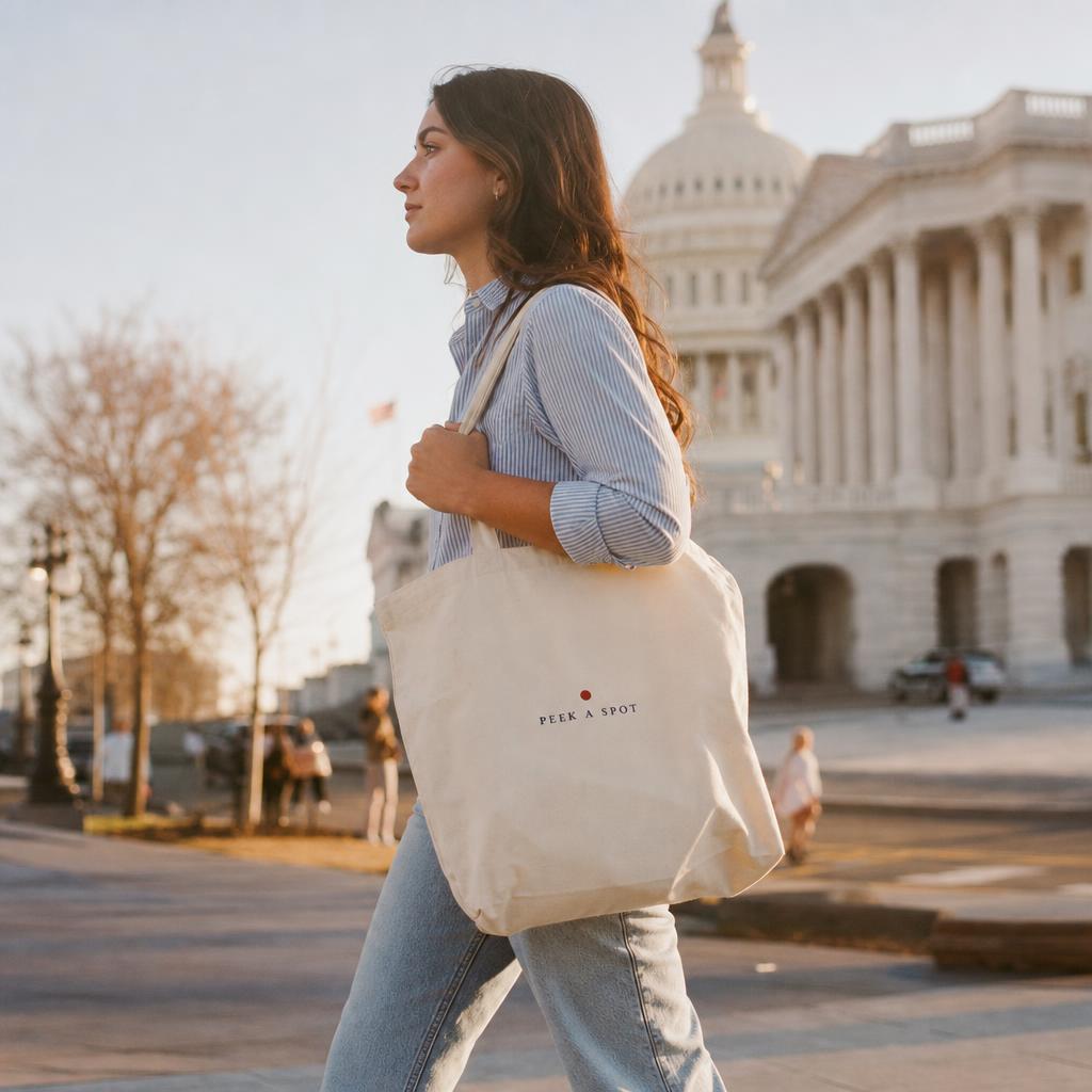 Peek A Spot tote at the U.S. Capitol